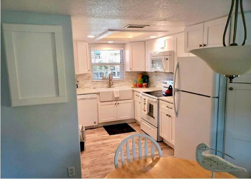 Condo By The Sea! Cocoa Beach Εξωτερικό φωτογραφία